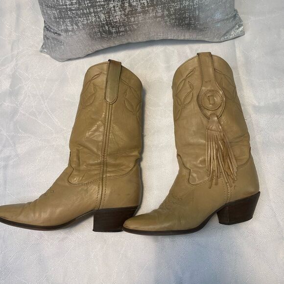 Laredo Tan Brown Tassel Pointed Toe Leather Western Rodeo Cowgirl Boots SZ 5.5M - Picture 4 of 11